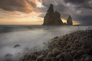 Madeira pobřeží a skály oceán